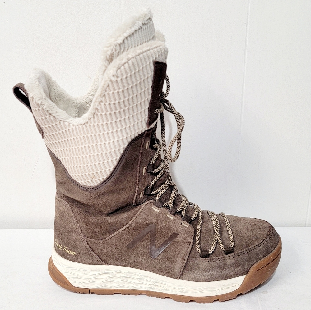 New Balance Fresh Foam 1000v1 Women's Size 8.5 Suede Winter Boot